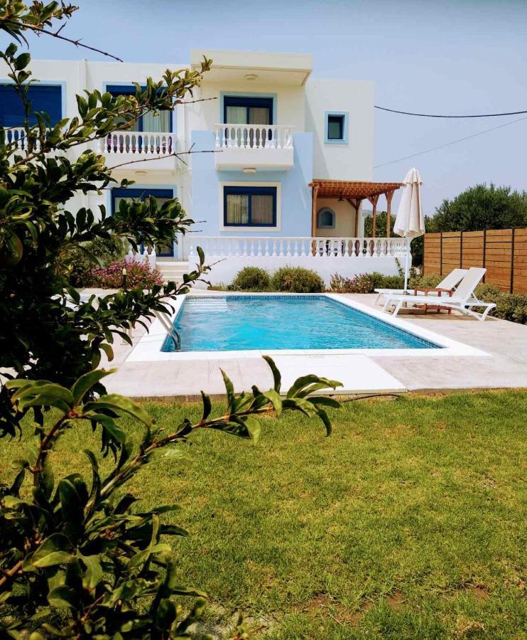 Rita Mare Seafront Villas Heated Pools Gennadi Exteriör bild