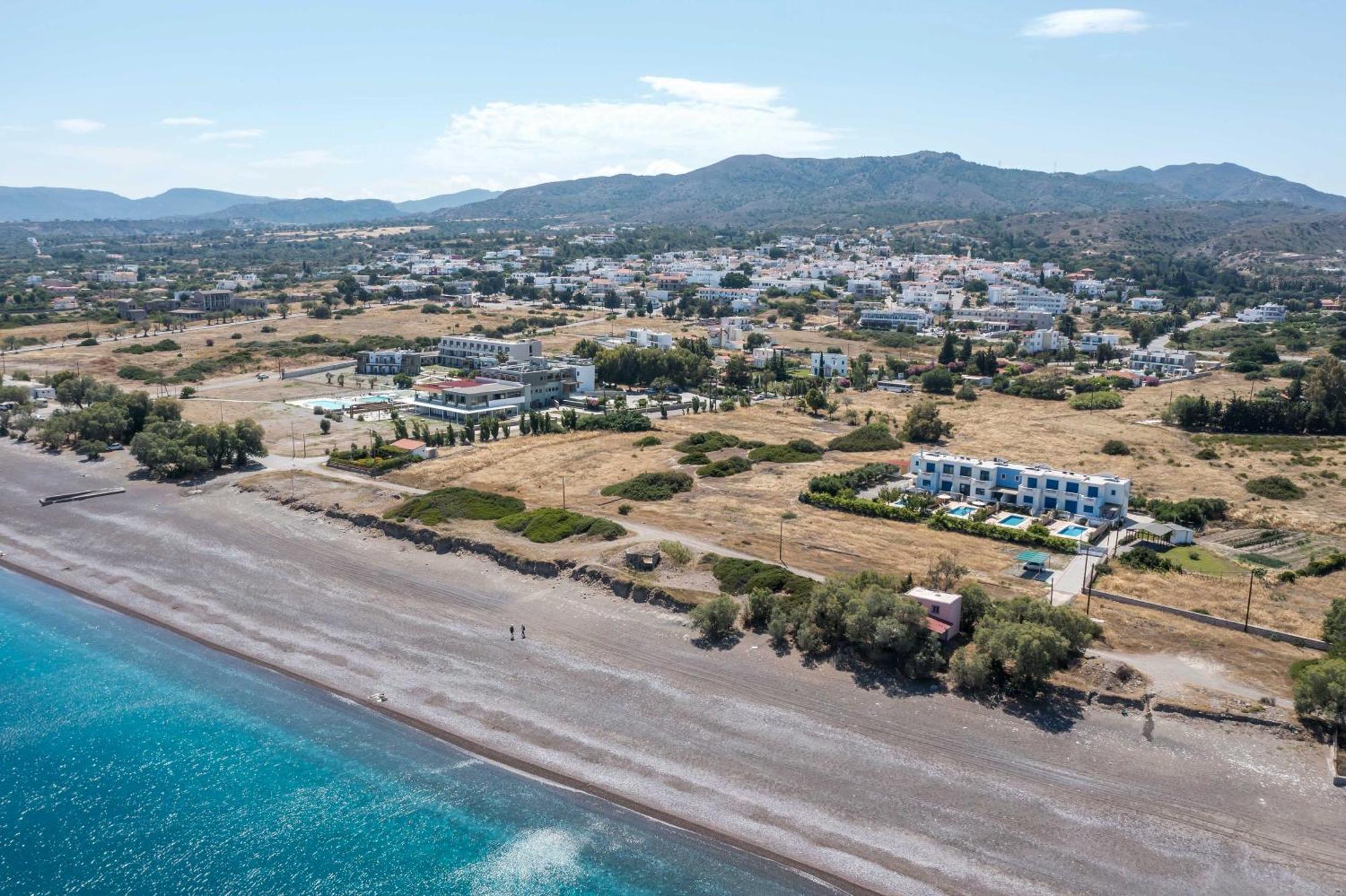 Rita Mare Seafront Villas Heated Pools Gennadi Exteriör bild