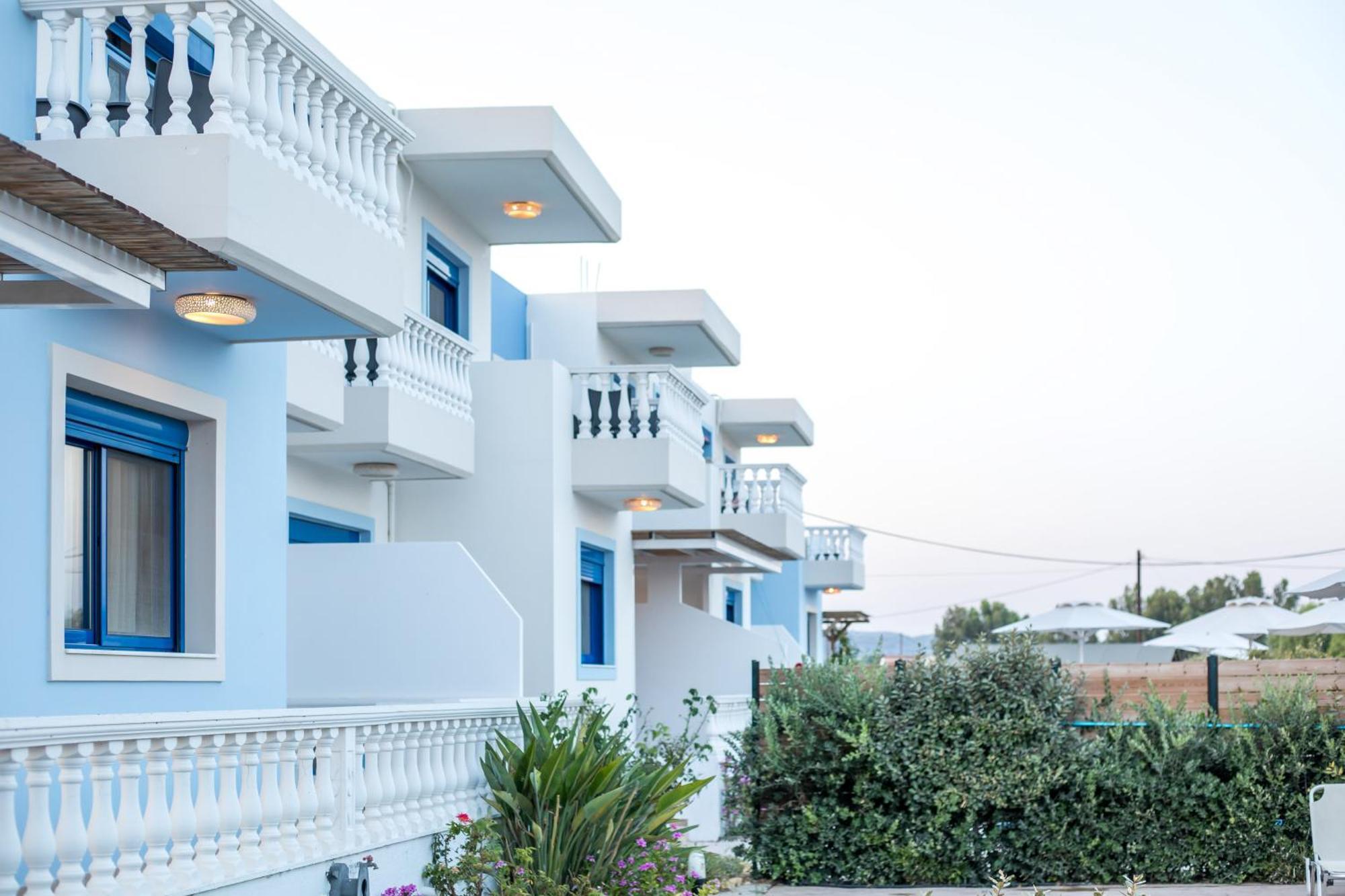 Rita Mare Seafront Villas Heated Pools Gennadi Exteriör bild