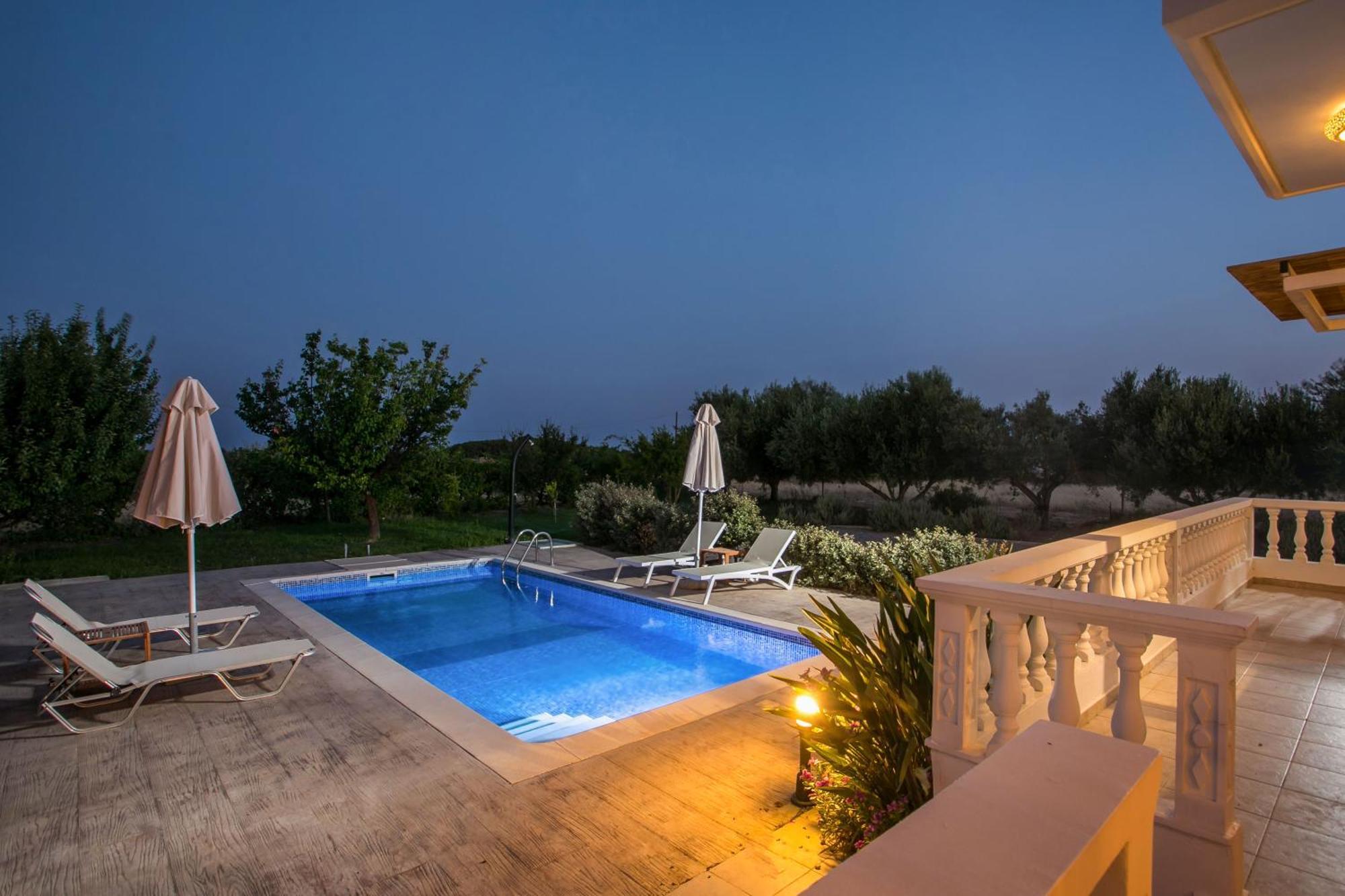 Rita Mare Seafront Villas Heated Pools Gennadi Exteriör bild