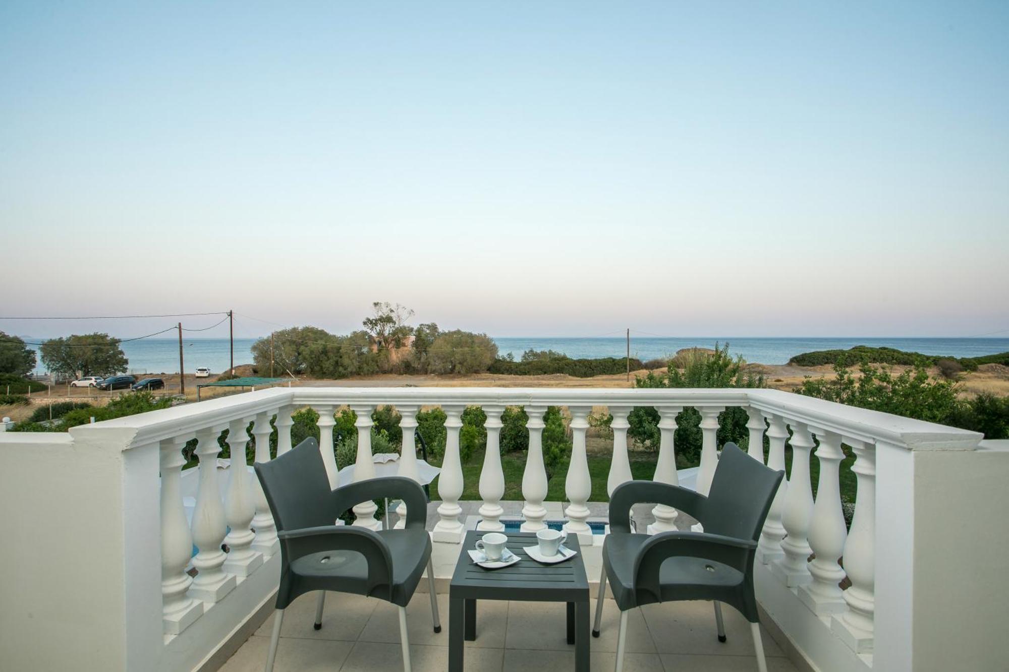 Rita Mare Seafront Villas Heated Pools Gennadi Exteriör bild