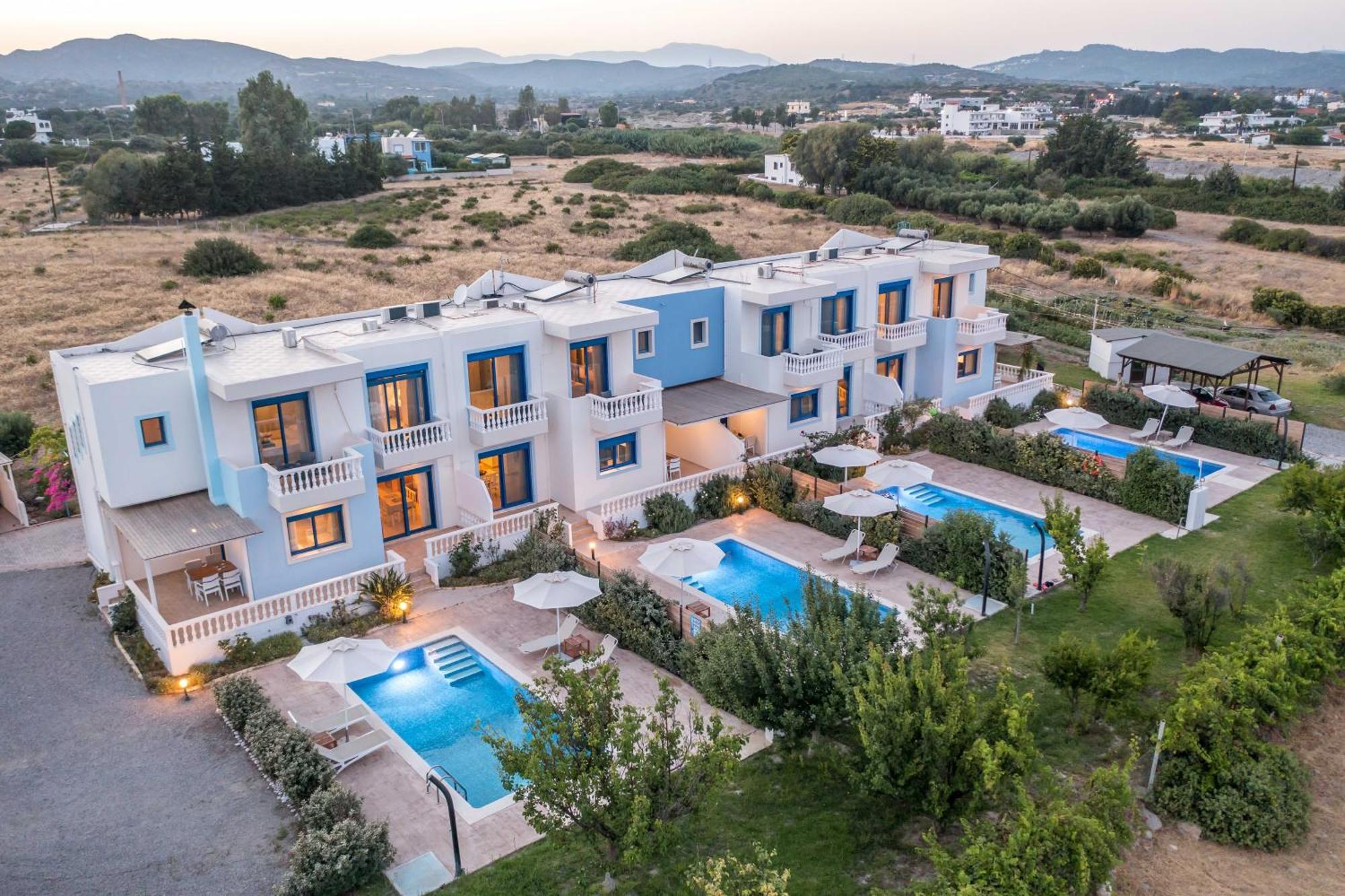 Rita Mare Seafront Villas Heated Pools Gennadi Exteriör bild